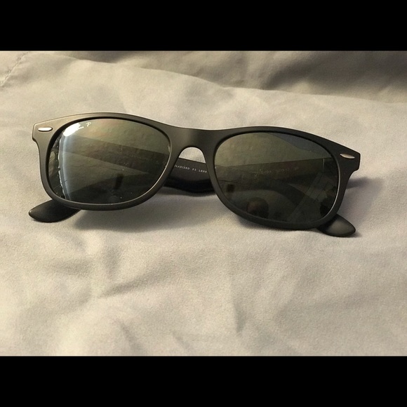 Ray-Ban sunglasses - Picture 2 of 6